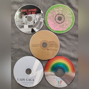 5 Compact Disc's